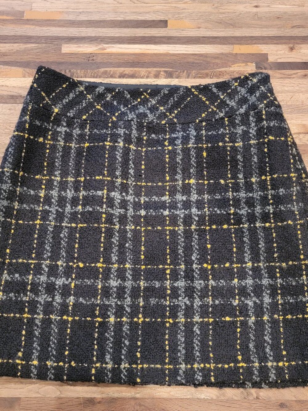 Ann Taylor Loft Petities Black/Yellow Tweed Boot Mini Skirt
